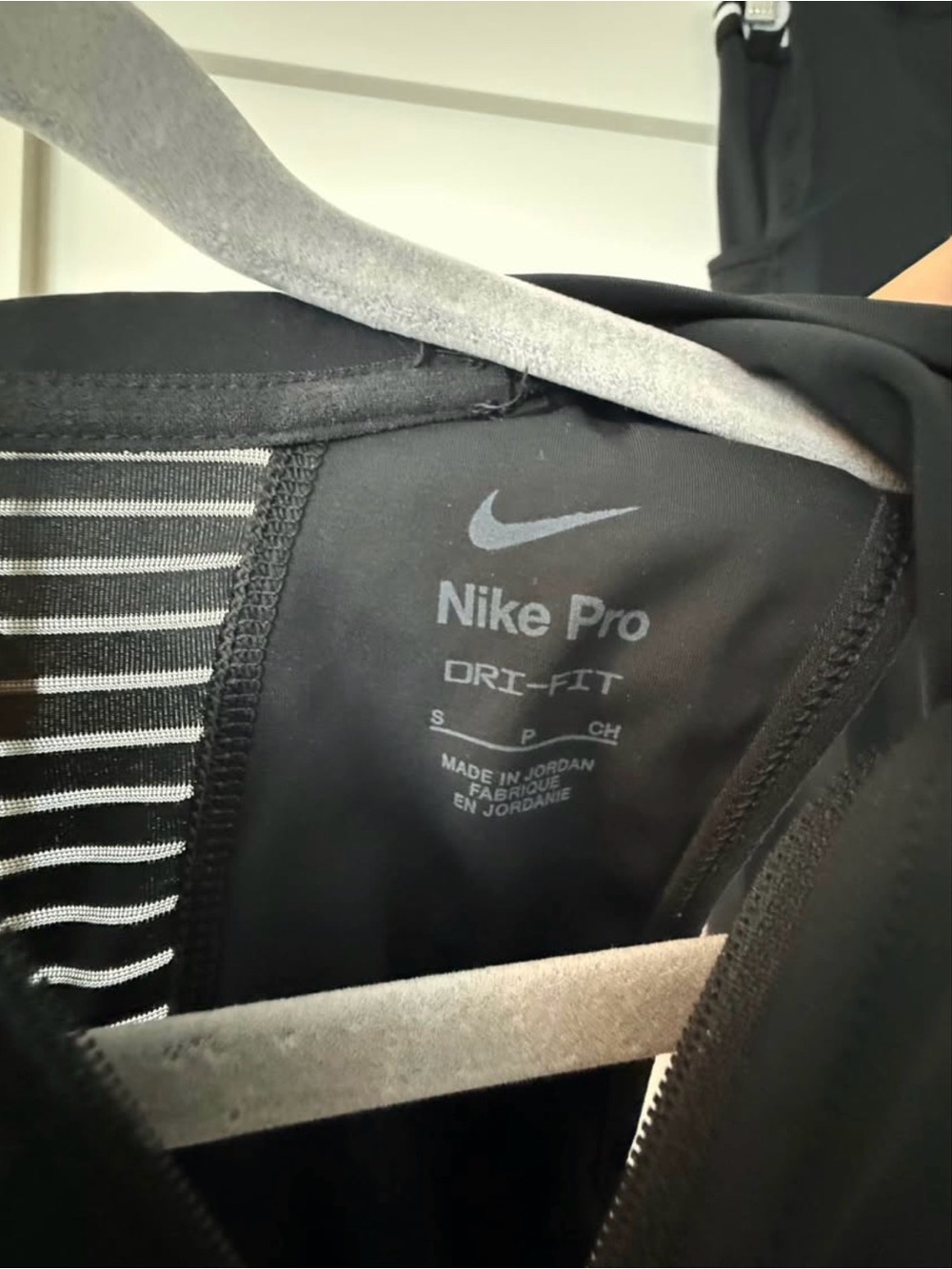 Nike Pro Workout Set - Picture 8 of 8